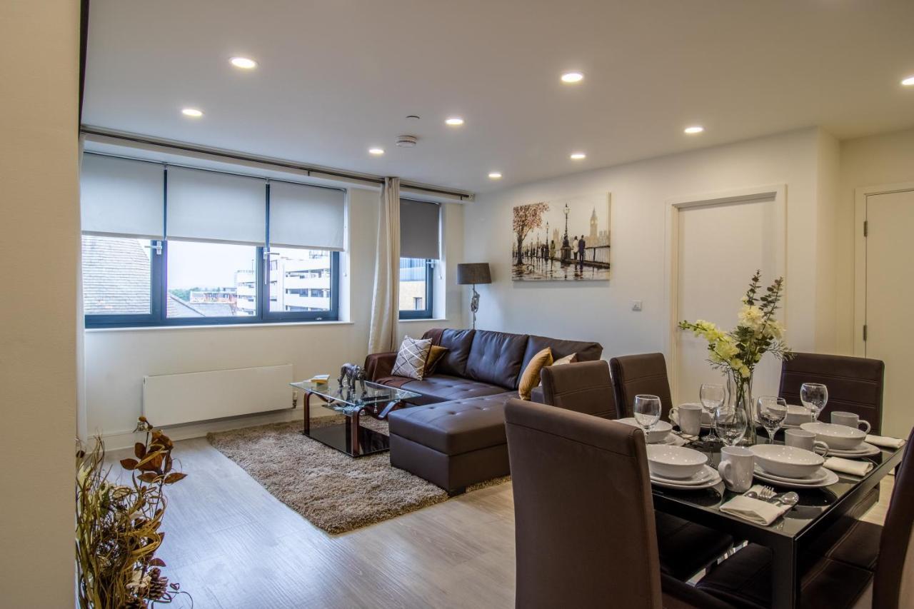 Virexxa Bedford Centre - Executive Suite - 2Bed Flat With Free Parking & Gym Екстериор снимка